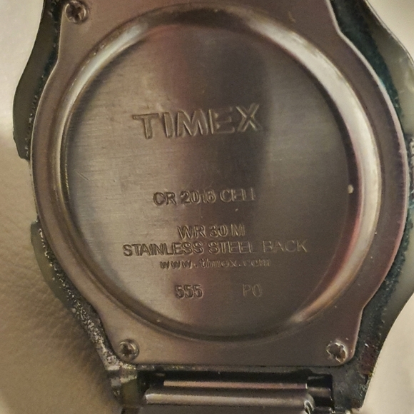 Timex Silver Indiglo Classic Watch with Timeless Elegance - Picture 3 of 3